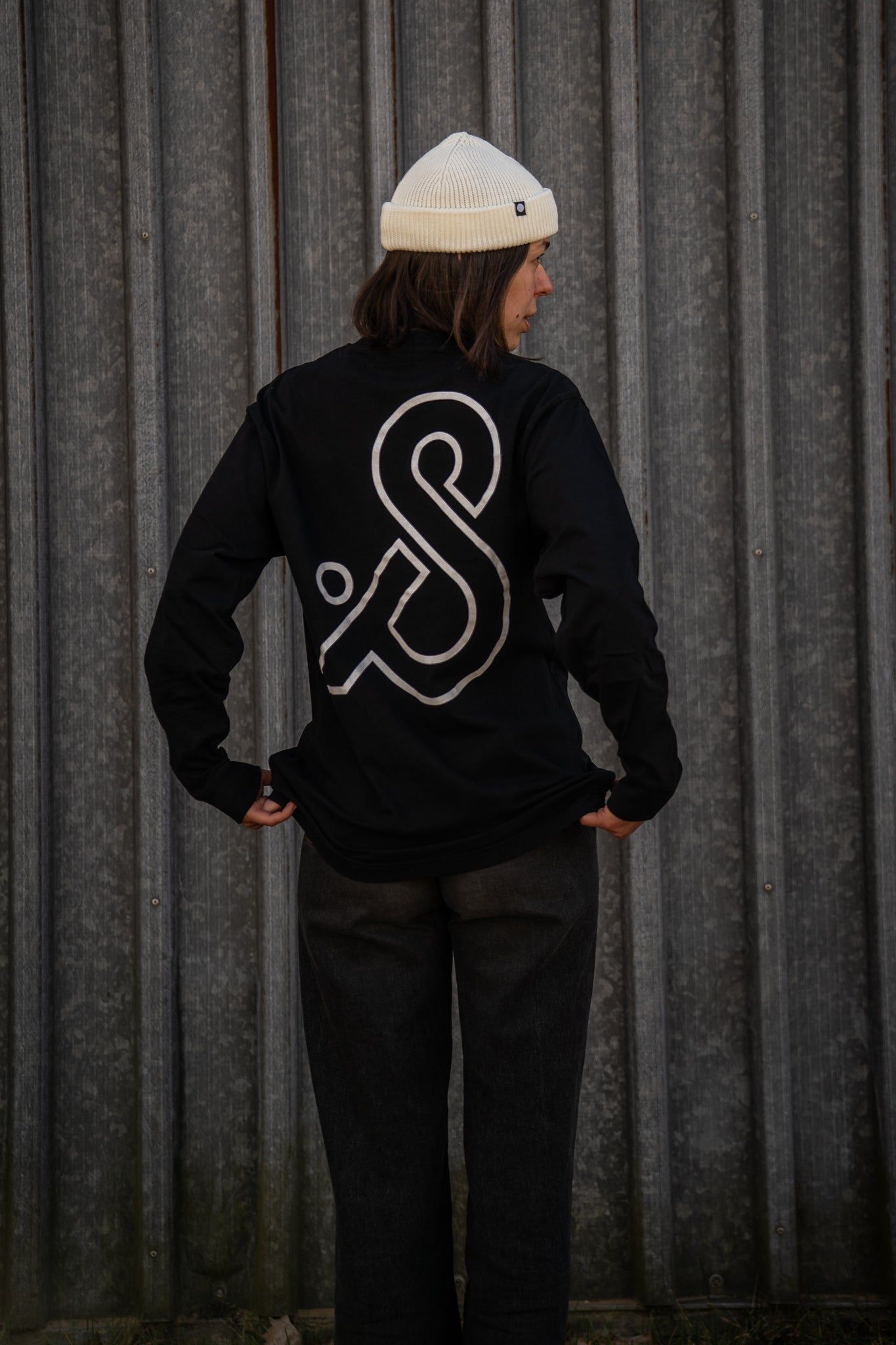 Longsleeve 01 in Schwarz, Ansicht 2