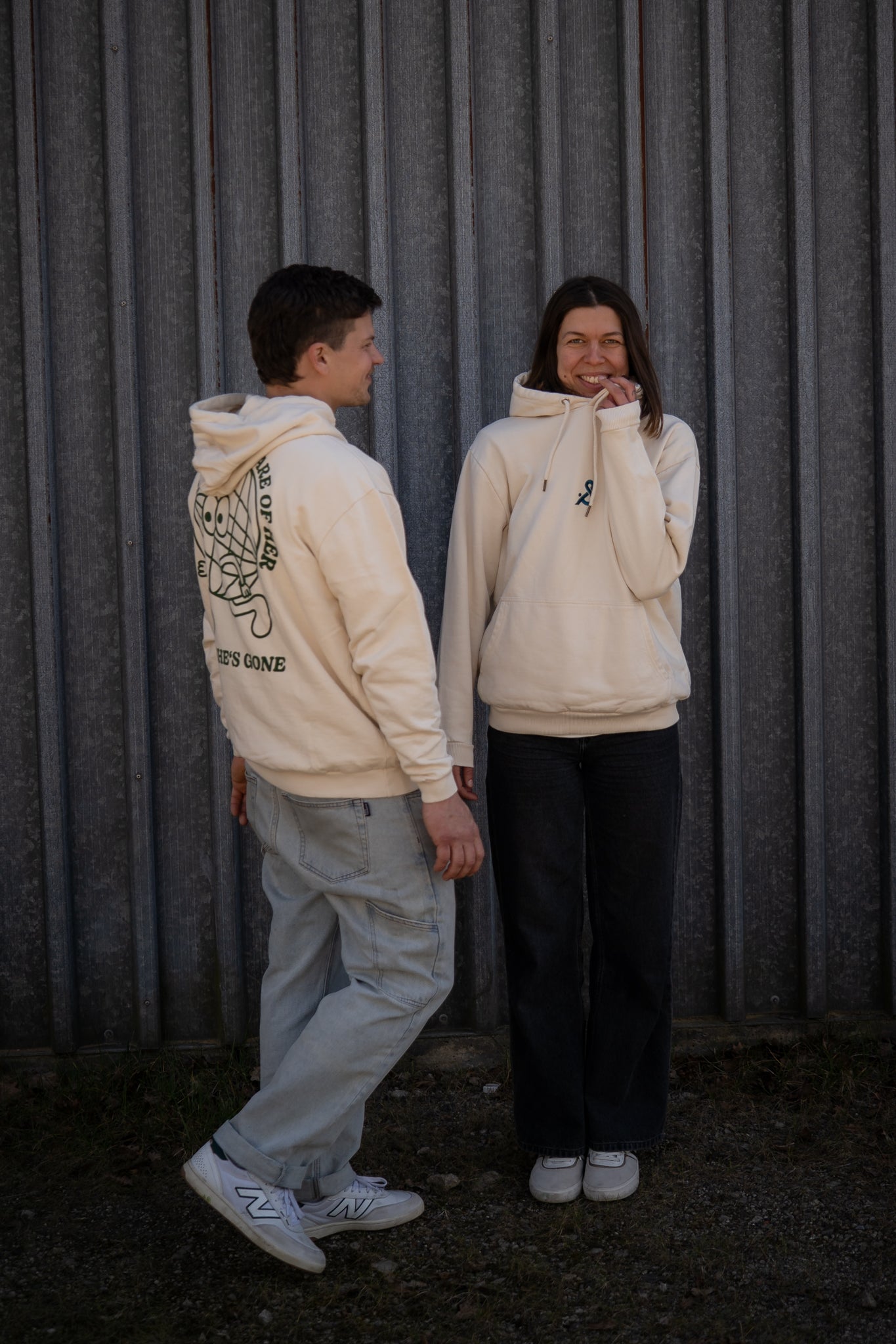 Hoodie Creme 'Earth Positive'